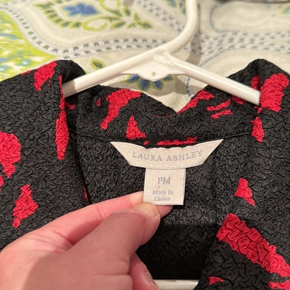 EUC Laura Ashley festive jacket or top - Picture 8 of 10